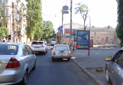`Ситилайт №203277 в городе Одесса (Одесская область), размещение наружной рекламы, IDMedia-аренда по самым низким ценам!`