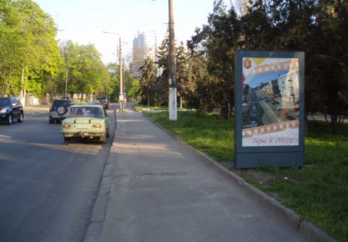Сітілайт №203446 в місті Одеса (Одеська область), розміщення зовнішнішньої реклами, IDMedia-оренда найнижчі ціни!