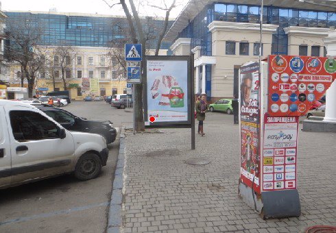 Сітілайт №203472 в місті Одеса (Одеська область), розміщення зовнішнішньої реклами, IDMedia-оренда найнижчі ціни!