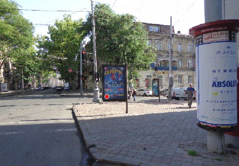 Сітілайт формат 1.8x1.2 №203506 в городе Одеса (Одеська область) Сітілайт №203506 в місті Одеса (Одеська область), розміщення зовнішнішньої реклами, IDMedia-оренда найнижчі ціни!