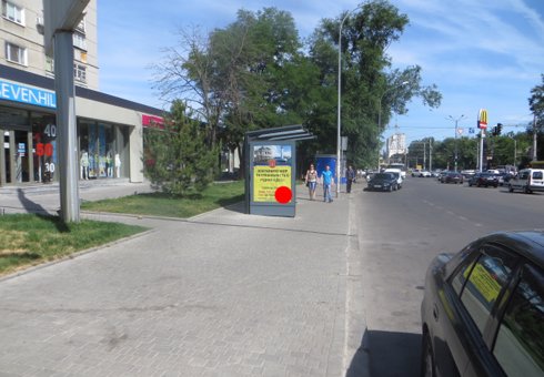 `Остановка №203521 в городе Одесса (Одесская область), размещение наружной рекламы, IDMedia-аренда по самым низким ценам!`