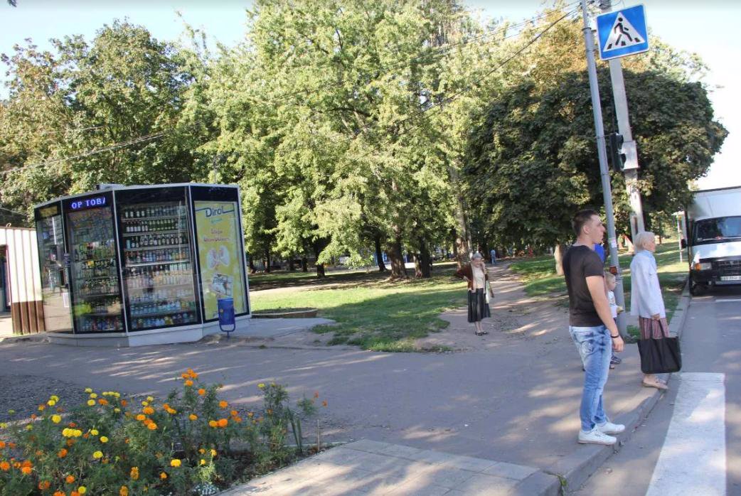 `Ситилайт №210620 в городе Харьков (Харьковская область), размещение наружной рекламы, IDMedia-аренда по самым низким ценам!`