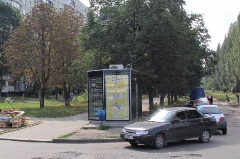 Ситилайт формат 1,05х2,13 №210816 в городе Харьков (Харьковская область) `Ситилайт №210816 в городе Харьков (Харьковская область), размещение наружной рекламы, IDMedia-аренда по самым низким ценам!`