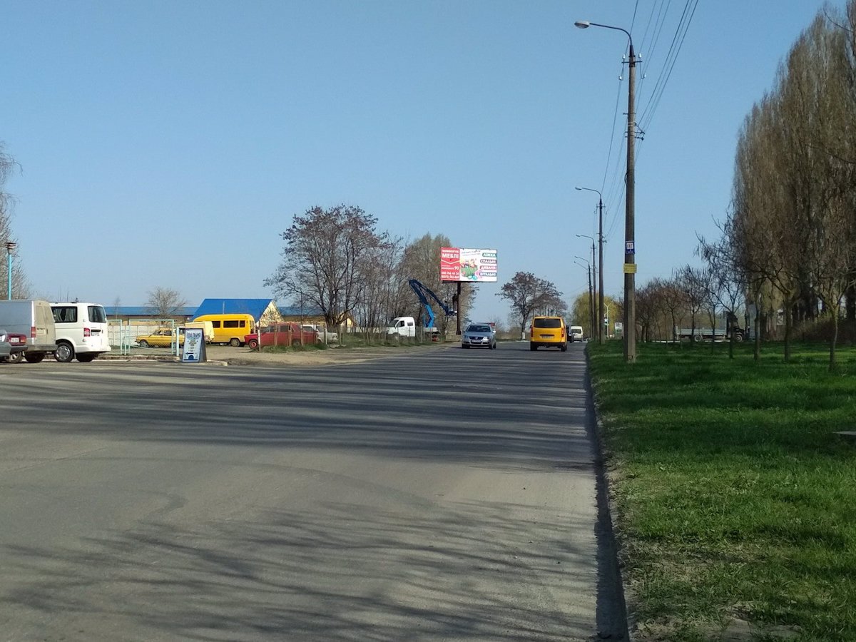 Білборд №212347 в місті Чернівці (Чернівецька область), розміщення зовнішнішньої реклами, IDMedia-оренда найнижчі ціни!