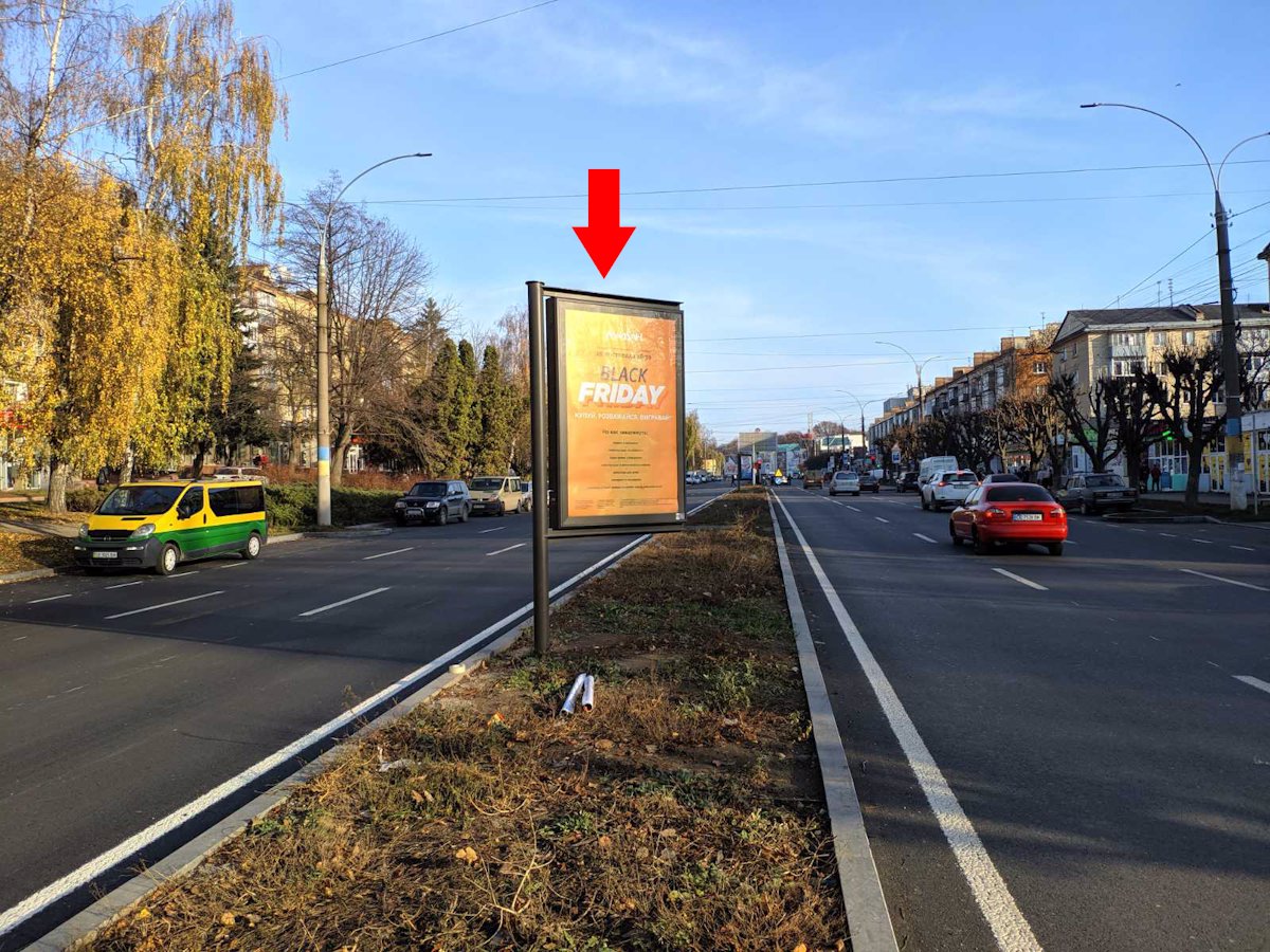 `Скролл №212635 в городе Черновцы (Черновицкая область), размещение наружной рекламы, IDMedia-аренда по самым низким ценам!`