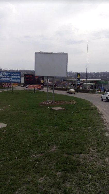 `Бэклайт №213131 в городе Умань (Черкасская область), размещение наружной рекламы, IDMedia-аренда по самым низким ценам!`
