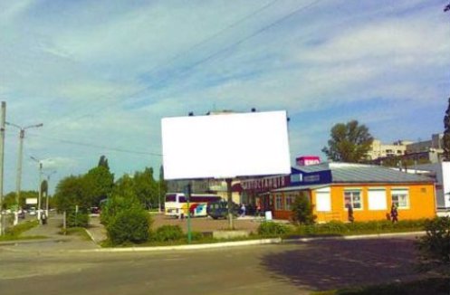 Білборд №213440 в місті Шостка (Сумська область), розміщення зовнішнішньої реклами, IDMedia-оренда найнижчі ціни!