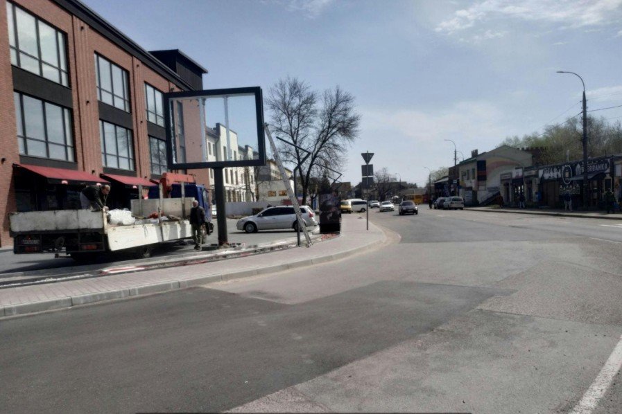 Білборд формат 3.14х2.32 №213749 в городе Коломия (Івано-Франківська область) Білборд №213749 в місті Коломия (Івано-Франківська область), розміщення зовнішнішньої реклами, IDMedia-оренда найнижчі ціни!