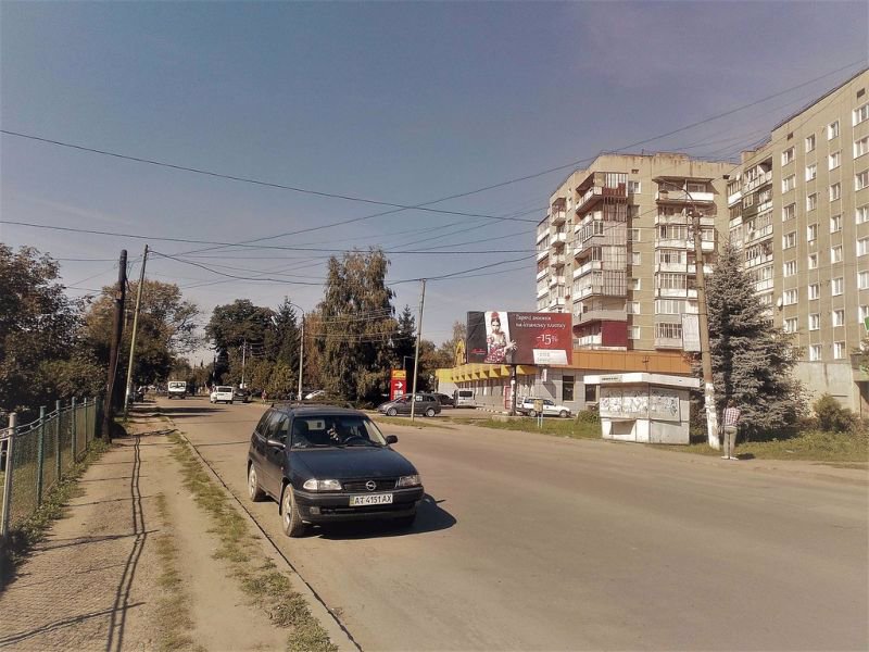 Билборд формат 3x6 №213841 в городе Коломыя (Ивано-Франковская область) `Билборд №213841 в городе Коломыя (Ивано-Франковская область), размещение наружной рекламы, IDMedia-аренда по самым низким ценам!`