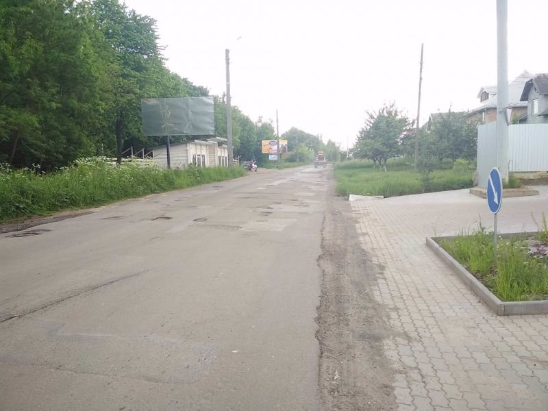 Білборд формат 3x6 №213859 в городе Коломия (Івано-Франківська область) Білборд №213859 в місті Коломия (Івано-Франківська область), розміщення зовнішнішньої реклами, IDMedia-оренда найнижчі ціни!
