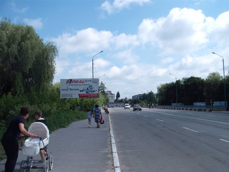 Білборд №214471 в місті Хмільник (Вінницька область), розміщення зовнішнішньої реклами, IDMedia-оренда найнижчі ціни!