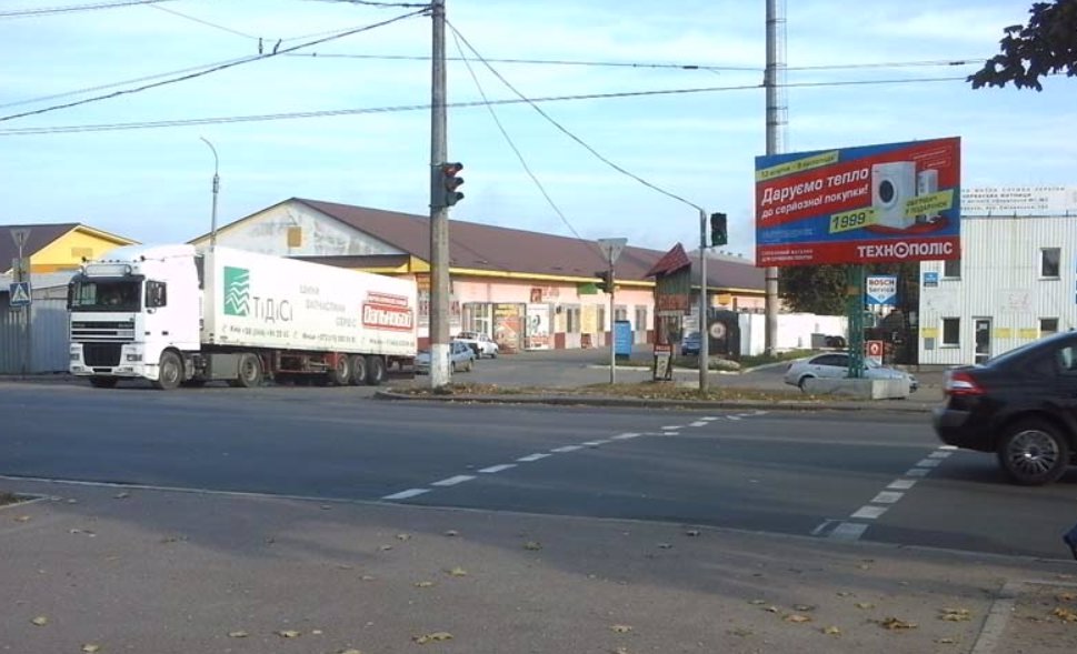 Білборд формат 3х6 №215255 в городе Черкаси (Черкаська область) Білборд №215255 в місті Черкаси (Черкаська область), розміщення зовнішнішньої реклами, IDMedia-оренда найнижчі ціни!
