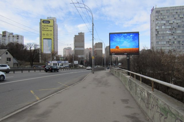 `Экран №218198 в городе Киев (Киевская область), размещение наружной рекламы, IDMedia-аренда по самым низким ценам!`