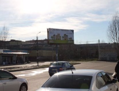 `Билборд №218666 в городе Переяслав-Хмельницкий (Киевская область), размещение наружной рекламы, IDMedia-аренда по самым низким ценам!`