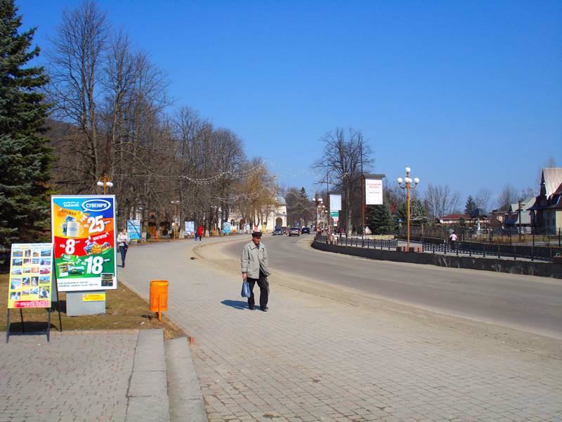 Скрол №219215 в місті Яремча (Івано-Франківська область), розміщення зовнішнішньої реклами, IDMedia-оренда найнижчі ціни!