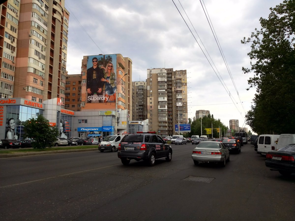 Брандмауер №220864 в місті Одеса (Одеська область), розміщення зовнішнішньої реклами, IDMedia-оренда найнижчі ціни!