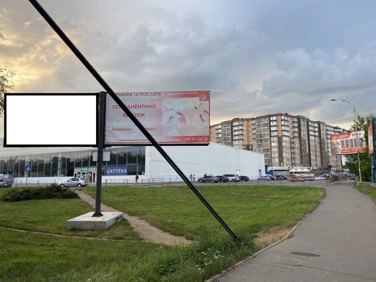 Білборд №221942 в місті Хмельницький (Хмельницька область), розміщення зовнішнішньої реклами, IDMedia-оренда найнижчі ціни!