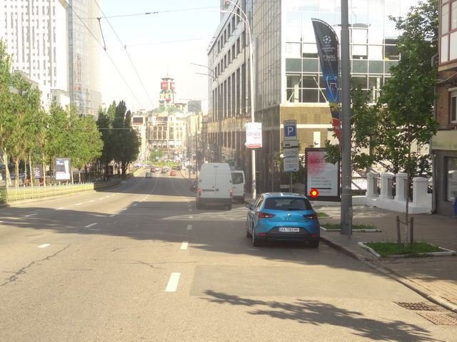 Скрол формат Скроллер 1.2х1.8 №222358 в городе Київ (Київська область) Скрол №222358 в місті Київ (Київська область), розміщення зовнішнішньої реклами, IDMedia-оренда найнижчі ціни!