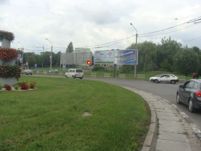 `Билборд №223713 в городе Львов (Львовская область), размещение наружной рекламы, IDMedia-аренда по самым низким ценам!`