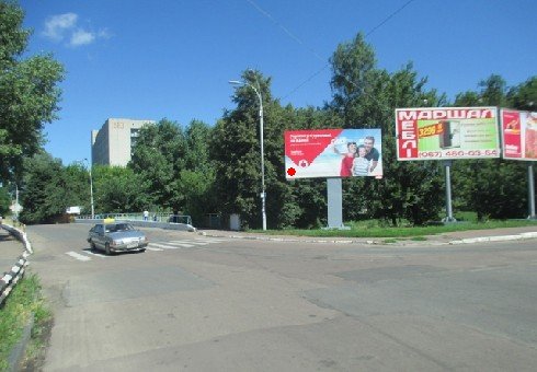 `Билборд №226391 в городе Нежин (Черниговская область), размещение наружной рекламы, IDMedia-аренда по самым низким ценам!`