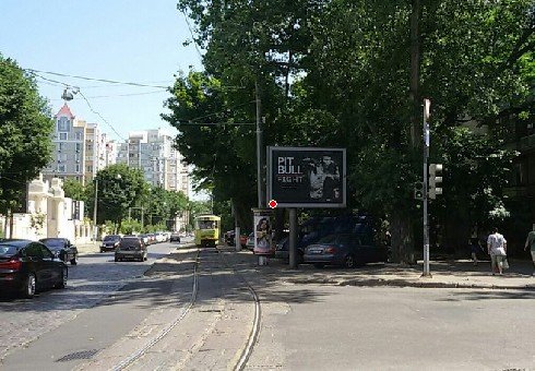 Скрол №226561 в місті Одеса (Одеська область), розміщення зовнішнішньої реклами, IDMedia-оренда найнижчі ціни!