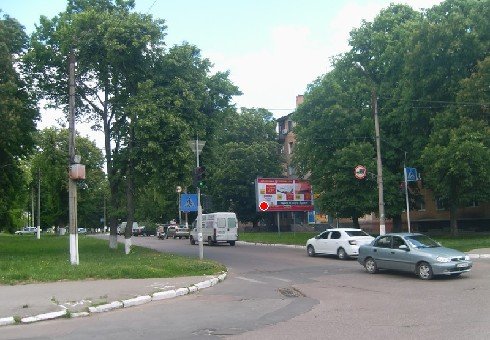 Білборд №226587 в місті Прилуки (Чернігівська область), розміщення зовнішнішньої реклами, IDMedia-оренда найнижчі ціни!