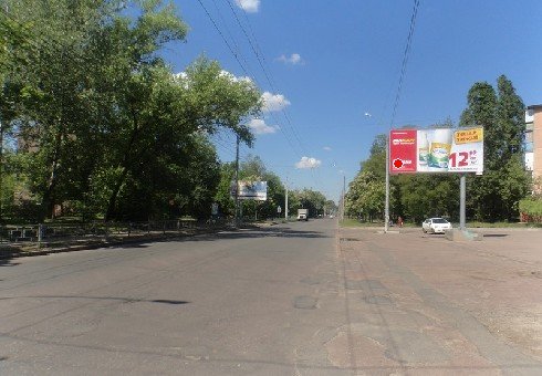 `Билборд №226693 в городе Чернигов (Черниговская область), размещение наружной рекламы, IDMedia-аренда по самым низким ценам!`