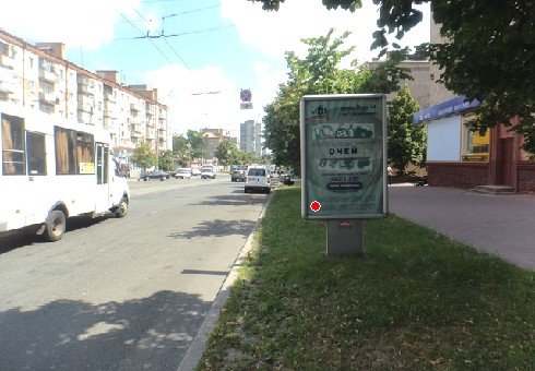 Сітілайт №226721 в місті Чернігів (Чернігівська область), розміщення зовнішнішньої реклами, IDMedia-оренда найнижчі ціни!