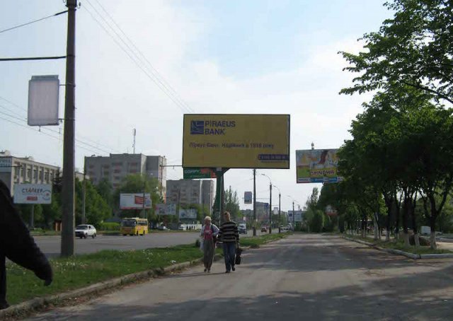 Білборд №229643 в місті Черкаси (Черкаська область), розміщення зовнішнішньої реклами, IDMedia-оренда найнижчі ціни!