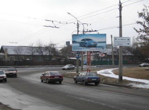 `Билборд №229741 в городе Черкассы (Черкасская область), размещение наружной рекламы, IDMedia-аренда по самым низким ценам!`