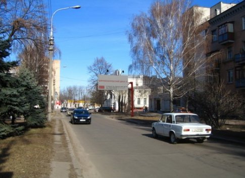 `Билборд №229829 в городе Черкассы (Черкасская область), размещение наружной рекламы, IDMedia-аренда по самым низким ценам!`