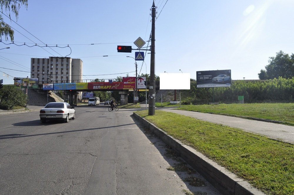 `Билборд №229878 в городе Черкассы (Черкасская область), размещение наружной рекламы, IDMedia-аренда по самым низким ценам!`