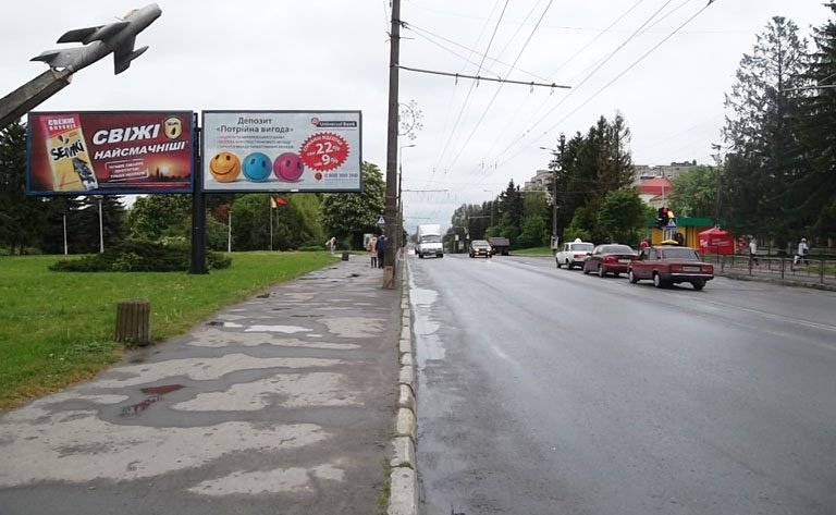 Білборд №233621 в місті Тернопіль (Тернопільська область), розміщення зовнішнішньої реклами, IDMedia-оренда найнижчі ціни!