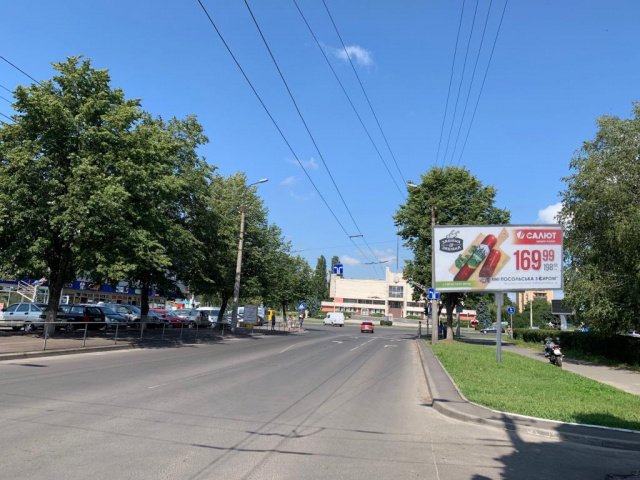Білборд №235360 в місті Луцьк (Волинська область), розміщення зовнішнішньої реклами, IDMedia-оренда найнижчі ціни!