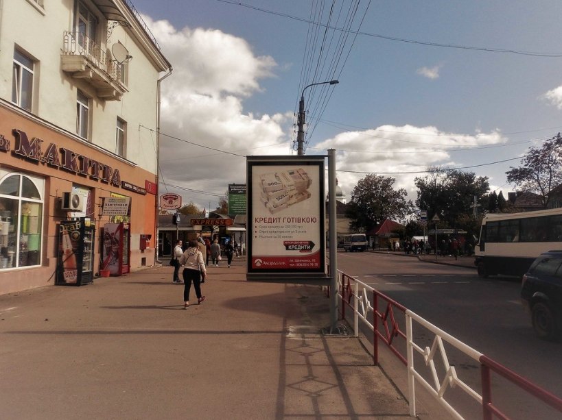 Сітілайт №235869 в місті Коломия (Івано-Франківська область), розміщення зовнішнішньої реклами, IDMedia-оренда найнижчі ціни!