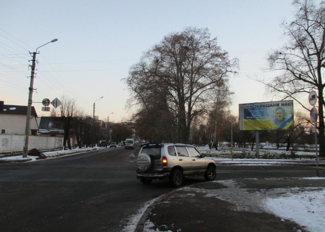 Білборд №236066 в місті Чернігів (Чернігівська область), розміщення зовнішнішньої реклами, IDMedia-оренда найнижчі ціни!