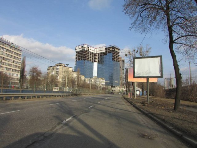 Скрол формат 2,32м х 3,14м №237731 в городе Київ (Київська область) Скрол №237731 в місті Київ (Київська область), розміщення зовнішнішньої реклами, IDMedia-оренда найнижчі ціни!