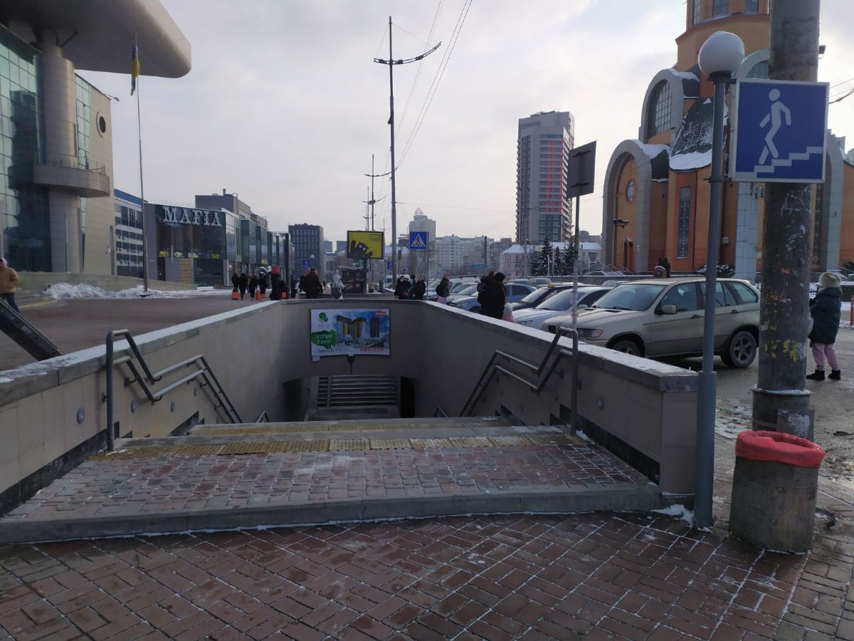 `Бэклайт №239045 в городе Киев (Киевская область), размещение наружной рекламы, IDMedia-аренда по самым низким ценам!`