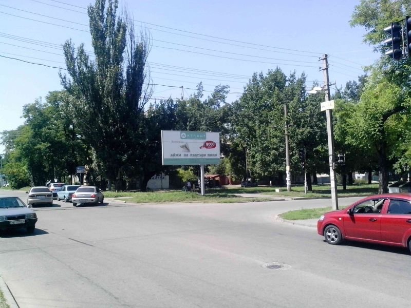 Білборд №239169 в місті Дніпро (Дніпропетровська область), розміщення зовнішнішньої реклами, IDMedia-оренда найнижчі ціни!