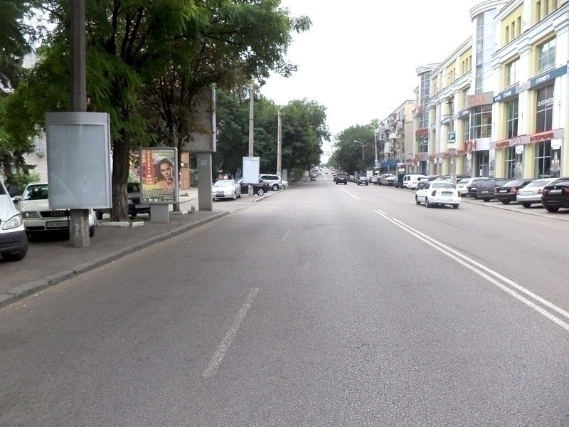 `Ситилайт №240175 в городе Днепр (Днепропетровская область), размещение наружной рекламы, IDMedia-аренда по самым низким ценам!`