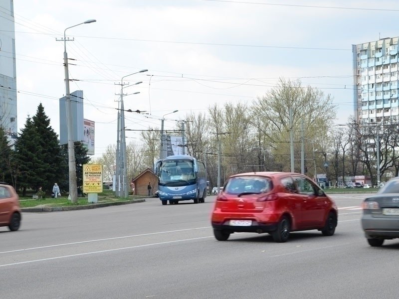 `Ситилайт №240195 в городе Днепр (Днепропетровская область), размещение наружной рекламы, IDMedia-аренда по самым низким ценам!`