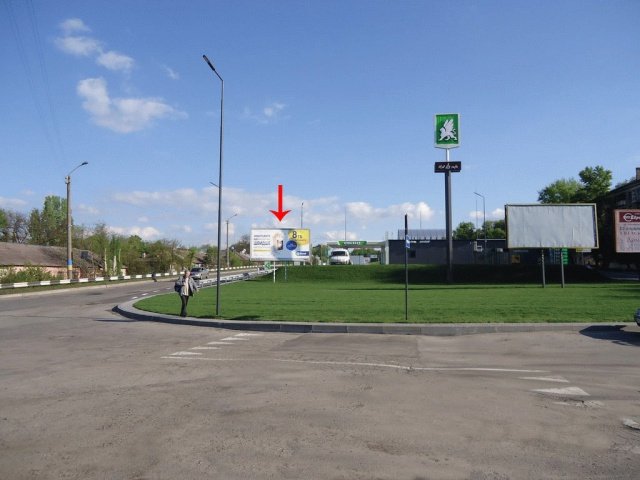 Білборд №240369 в місті Кам'янське(Днепродзержинськ) (Дніпропетровська область), розміщення зовнішнішньої реклами, IDMedia-оренда найнижчі ціни!