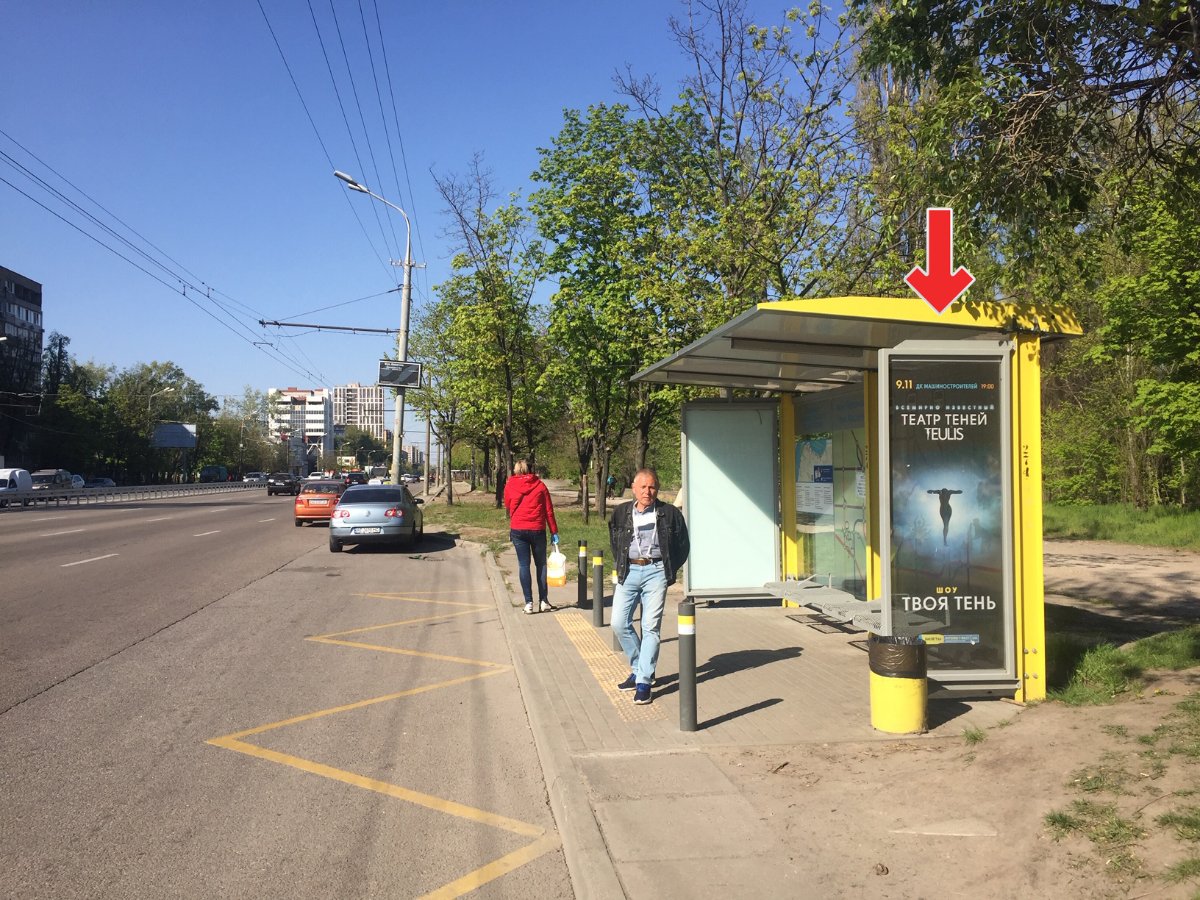 Зупинка №240473 в місті Дніпро (Дніпропетровська область), розміщення зовнішнішньої реклами, IDMedia-оренда найнижчі ціни!