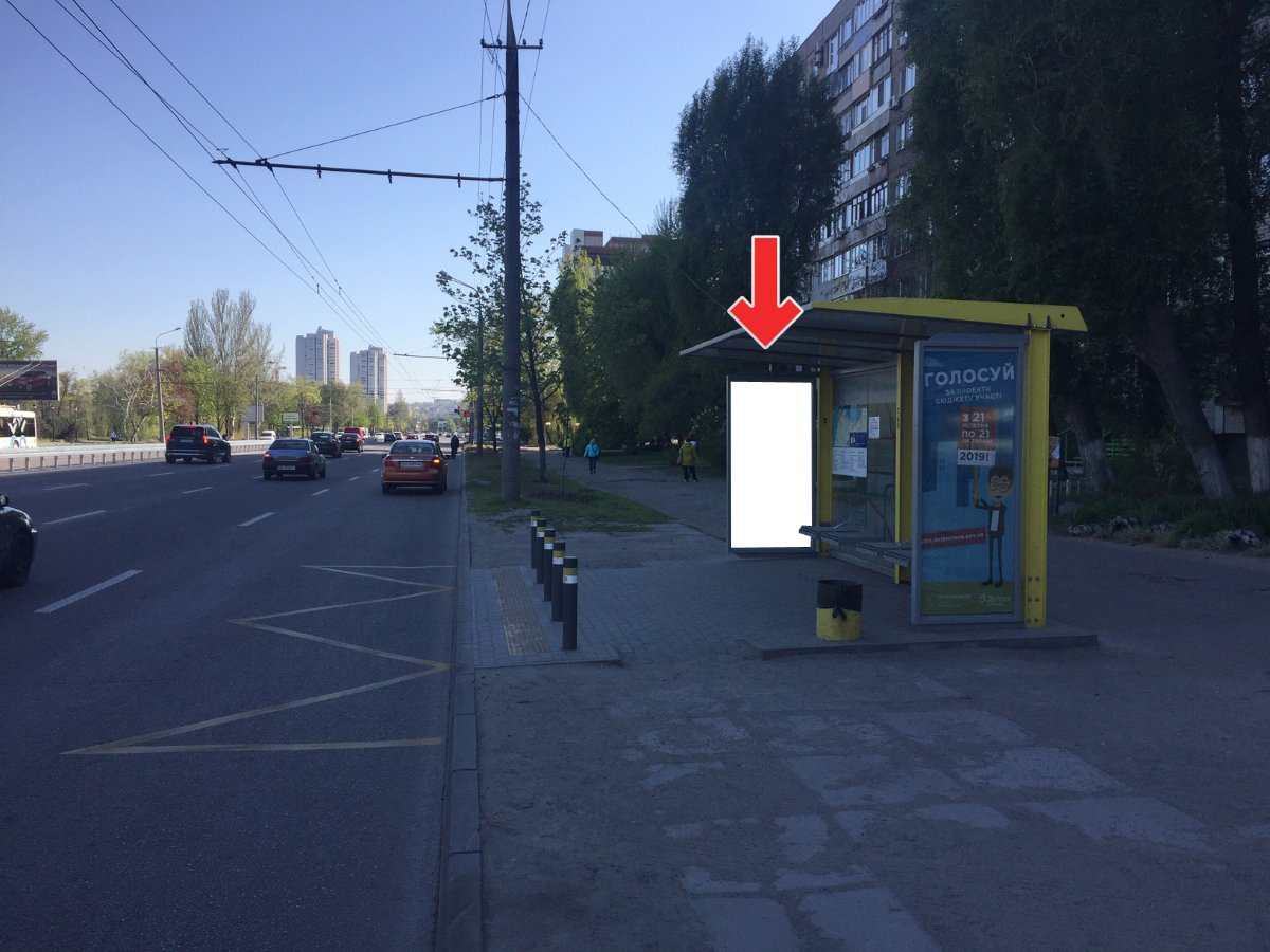 Остановка формат 0,98х1,98 №240492 в городе Днепр (Днепропетровская область) `Остановка №240492 в городе Днепр (Днепропетровская область), размещение наружной рекламы, IDMedia-аренда по самым низким ценам!`