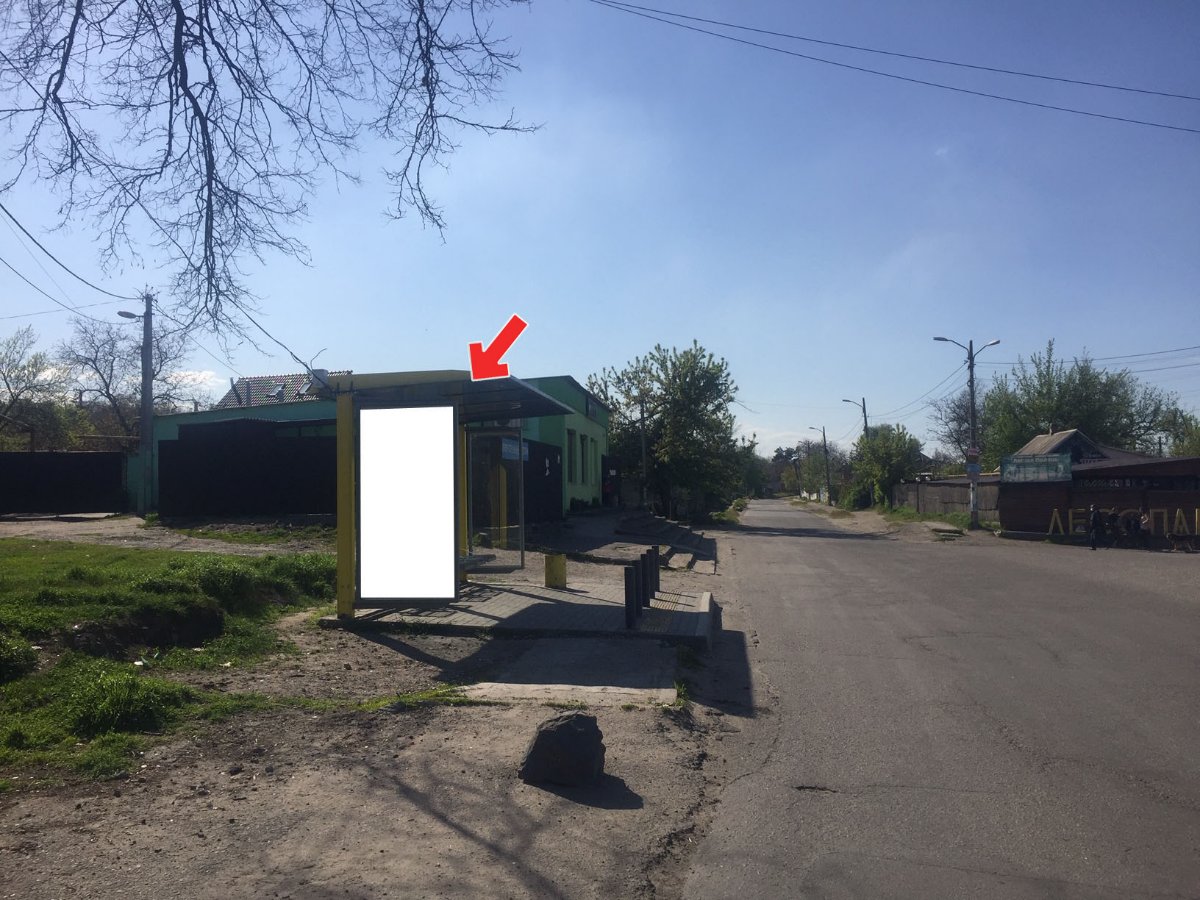 Зупинка формат 0,98х1,98 №240552 в городе Дніпро (Дніпропетровська область) Зупинка №240552 в місті Дніпро (Дніпропетровська область), розміщення зовнішнішньої реклами, IDMedia-оренда найнижчі ціни!
