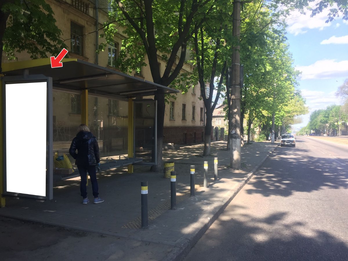 Зупинка формат 0,98х1,98 №240564 в городе Дніпро (Дніпропетровська область) Зупинка №240564 в місті Дніпро (Дніпропетровська область), розміщення зовнішнішньої реклами, IDMedia-оренда найнижчі ціни!