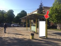 Зупинка №240586 в місті Дніпро (Дніпропетровська область), розміщення зовнішнішньої реклами, IDMedia-оренда найнижчі ціни!