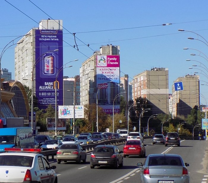 Брандмауэр №240773 в городе Киев (Киевская область), размещение наружной рекламы, IDMedia-аренда по самым низким ценам!