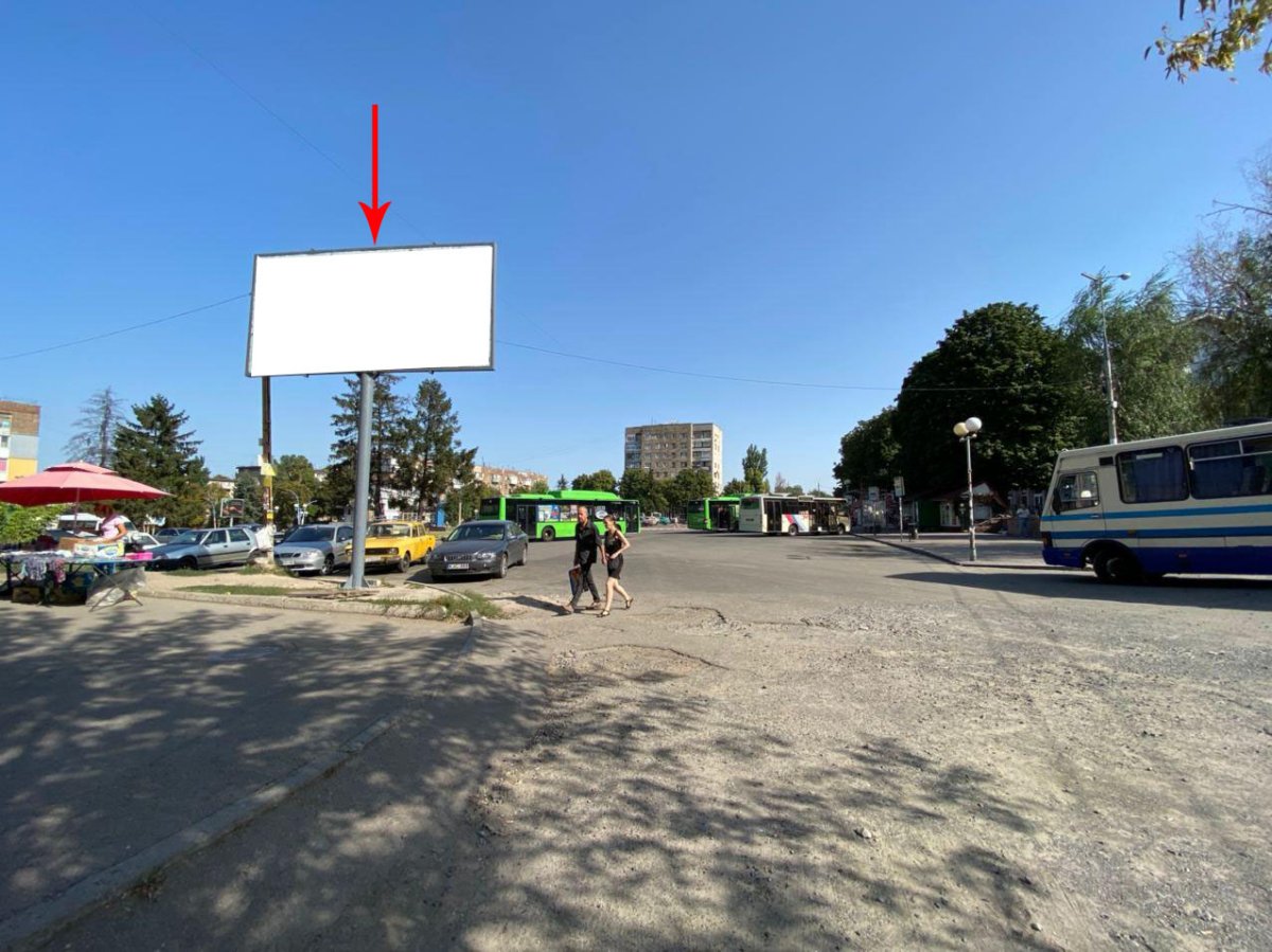 Білборд №241036 в місті Кам'янське(Днепродзержинськ) (Дніпропетровська область), розміщення зовнішнішньої реклами, IDMedia-оренда найнижчі ціни!
