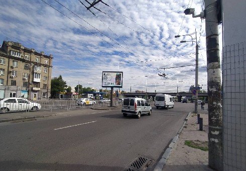 `Экран №242798 в городе Днепр (Днепропетровская область), размещение наружной рекламы, IDMedia-аренда по самым низким ценам!`